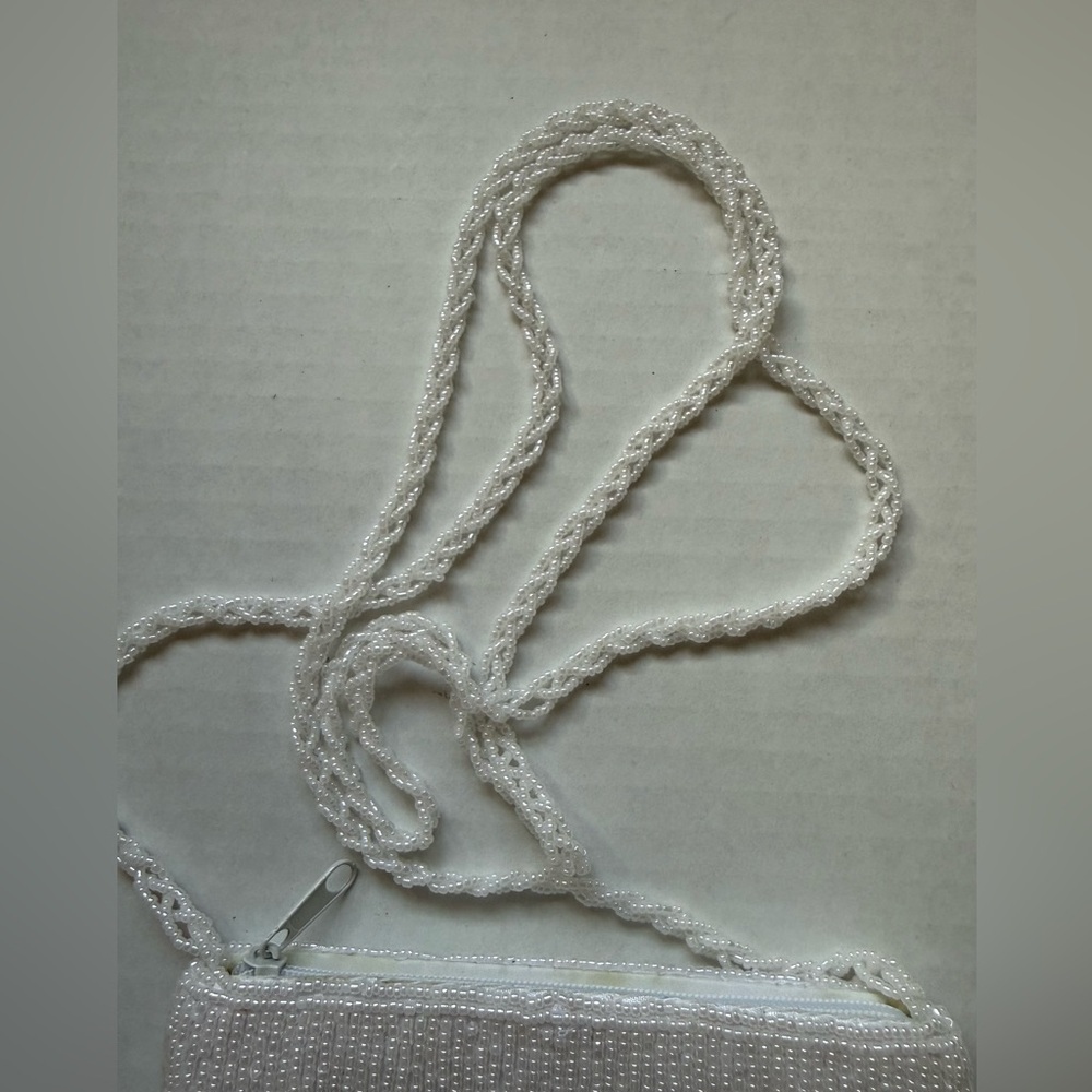 ERMO Fish Design Beaded crossbody purse - Picture 6 of 12